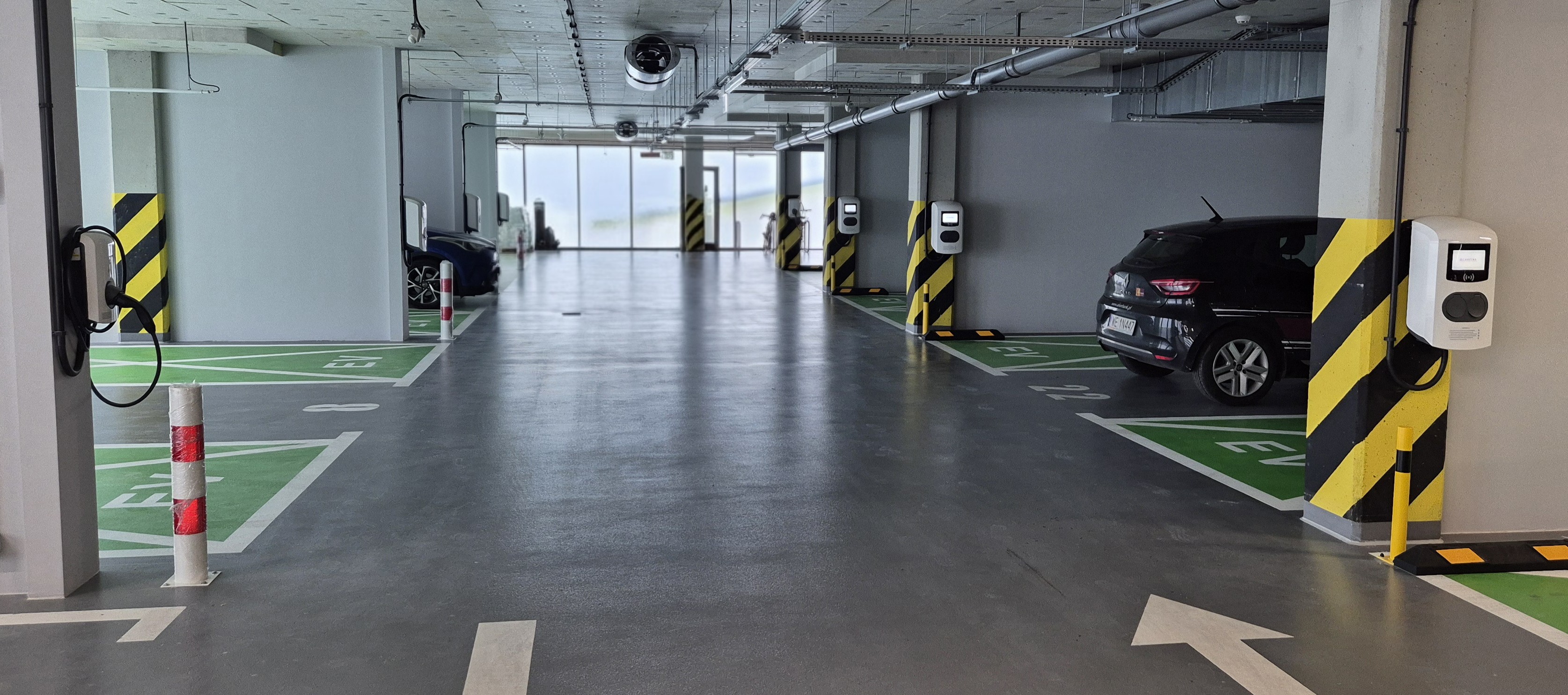 Realizacja stacji ładowania EV